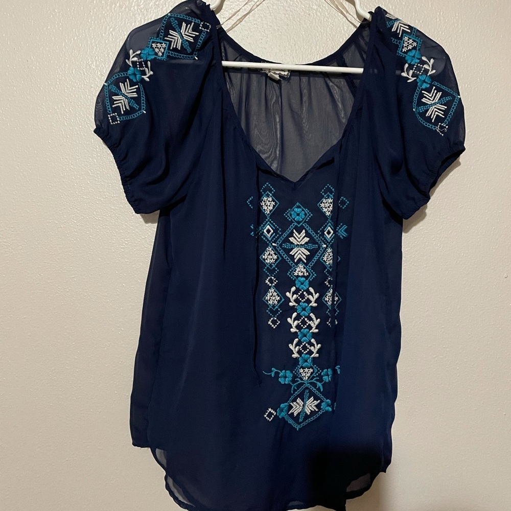 Aztec design blouse - Picture 3 of 6